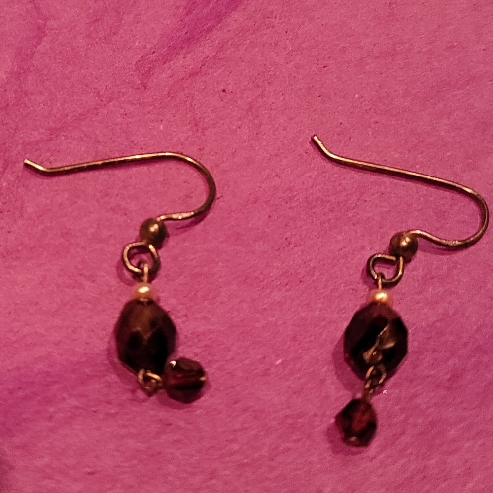 Purple bead dangle earrings